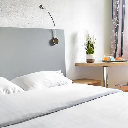 酒店 樱桃南锡酒店 南锡