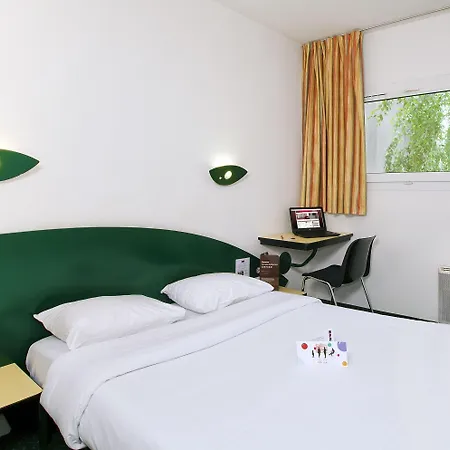 樱桃南锡酒店 酒店 南锡