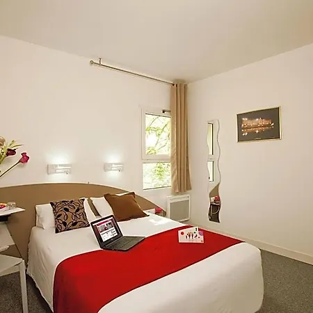Hotel Cerise